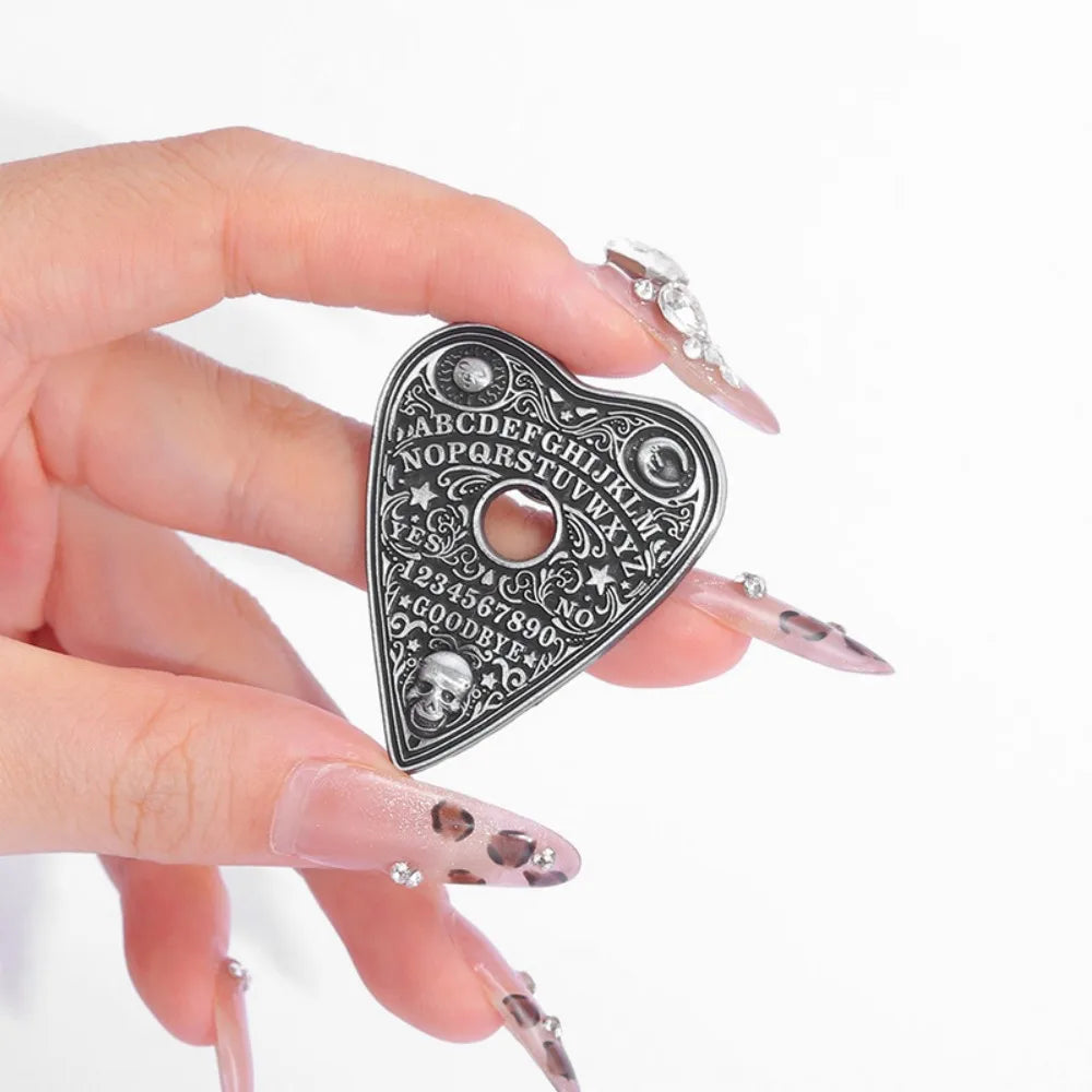 Vintage Heart Skull Ouija Board Enamel Pins Custom Witch Board Brooch Clothes Backpack Badge Halloween Jewelry Accessory Gifts