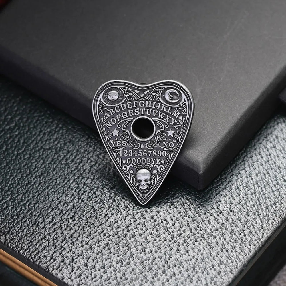 Vintage Heart Skull Ouija Board Enamel Pins Custom Witch Board Brooch Clothes Backpack Badge Halloween Jewelry Accessory Gifts
