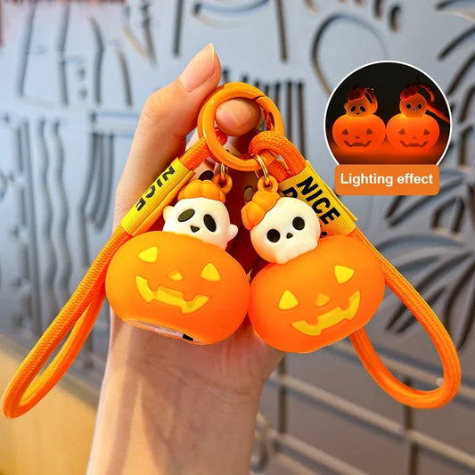 Halloween Pumpkin Lamp Keychain for Men and Women, Cartoon Skull Model, Car Bag Pendant, Keyholder Accessories, Kawaii